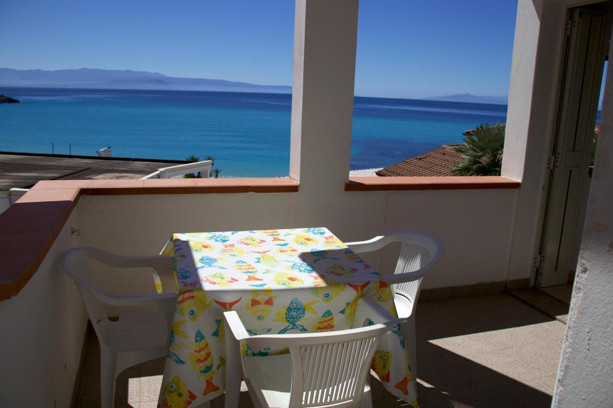 Quattro Scogli Villaggio Hotel Capo Vaticano Esterno foto