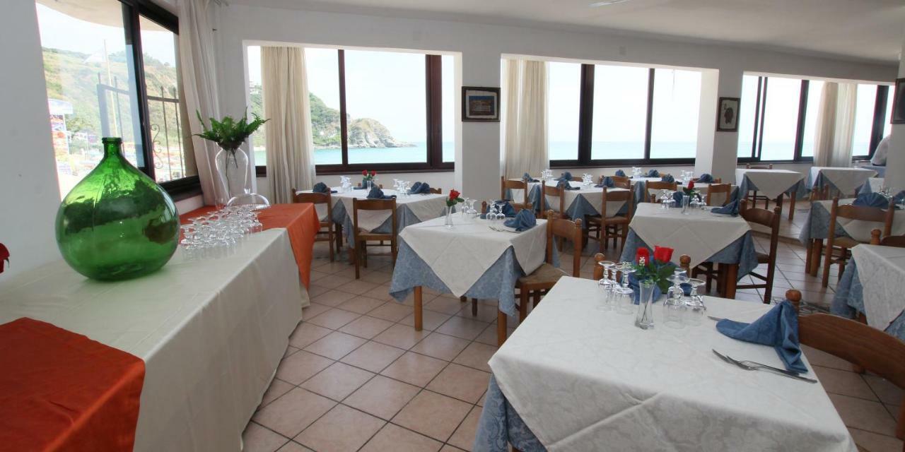 Quattro Scogli Villaggio Hotel Capo Vaticano Esterno foto